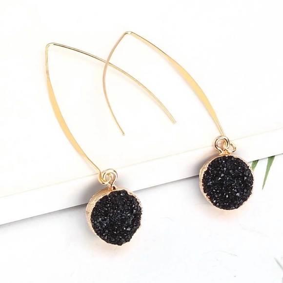 Jewelry - Black Druzy drop earrings NEW